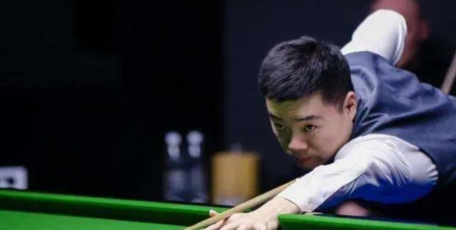 界冠军柯洁 界冠军柯洁